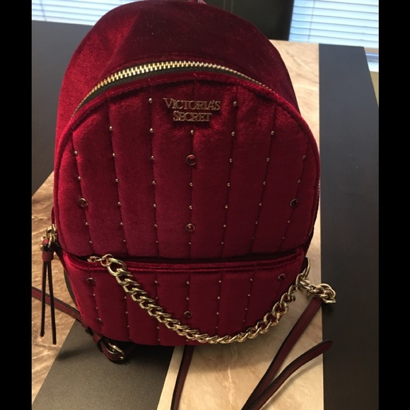 Victoria's Secret Handbags - victoria’secret minibag. New